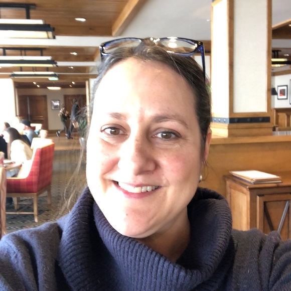 Meet your Posher, Karen - Picture 1 of 1